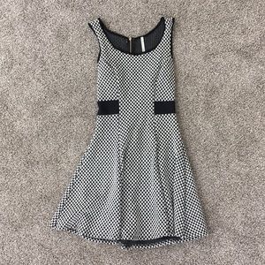 Beautiful tank dress in luxury woven fabric small